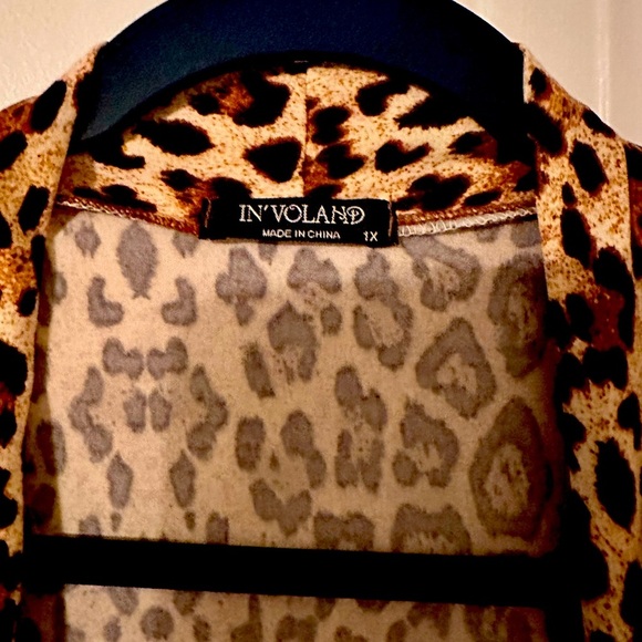 In’voland Beautiful leopard print Cardigan. EUC Size 1X - Picture 2 of 4